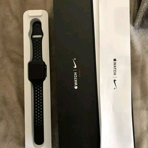 Apple watch series 3 nike